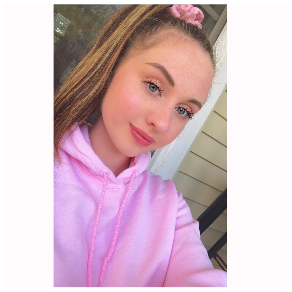 Meet your Posher, Natalie